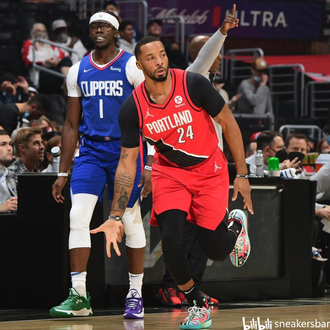 引来自全球 引来自全球